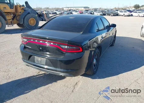 2016 Dodge Charger Police z USA, uszkodzony, nr VIN 2C3CDXAT0GH116120